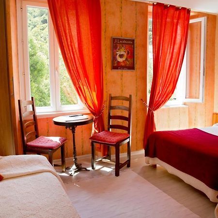 Auberge Saint Fleuret Естан Екстериор снимка